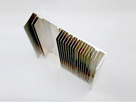 Aluminum extrusion CNC milling heat sink for solar inverter